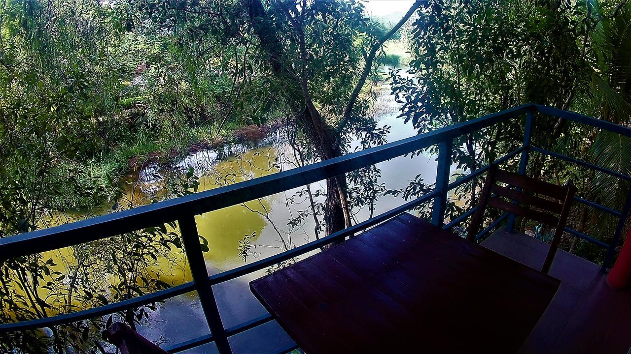 Riverside Ban Cho Lae Esterno foto